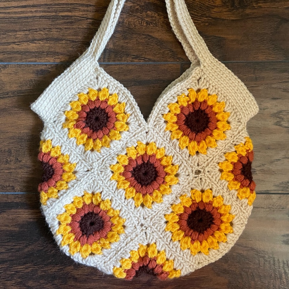 Crochet Sunflower Tote